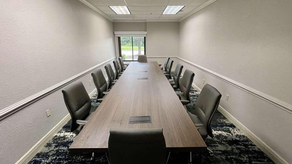Best Western Plus Sugar Land/Stafford 設備 写真